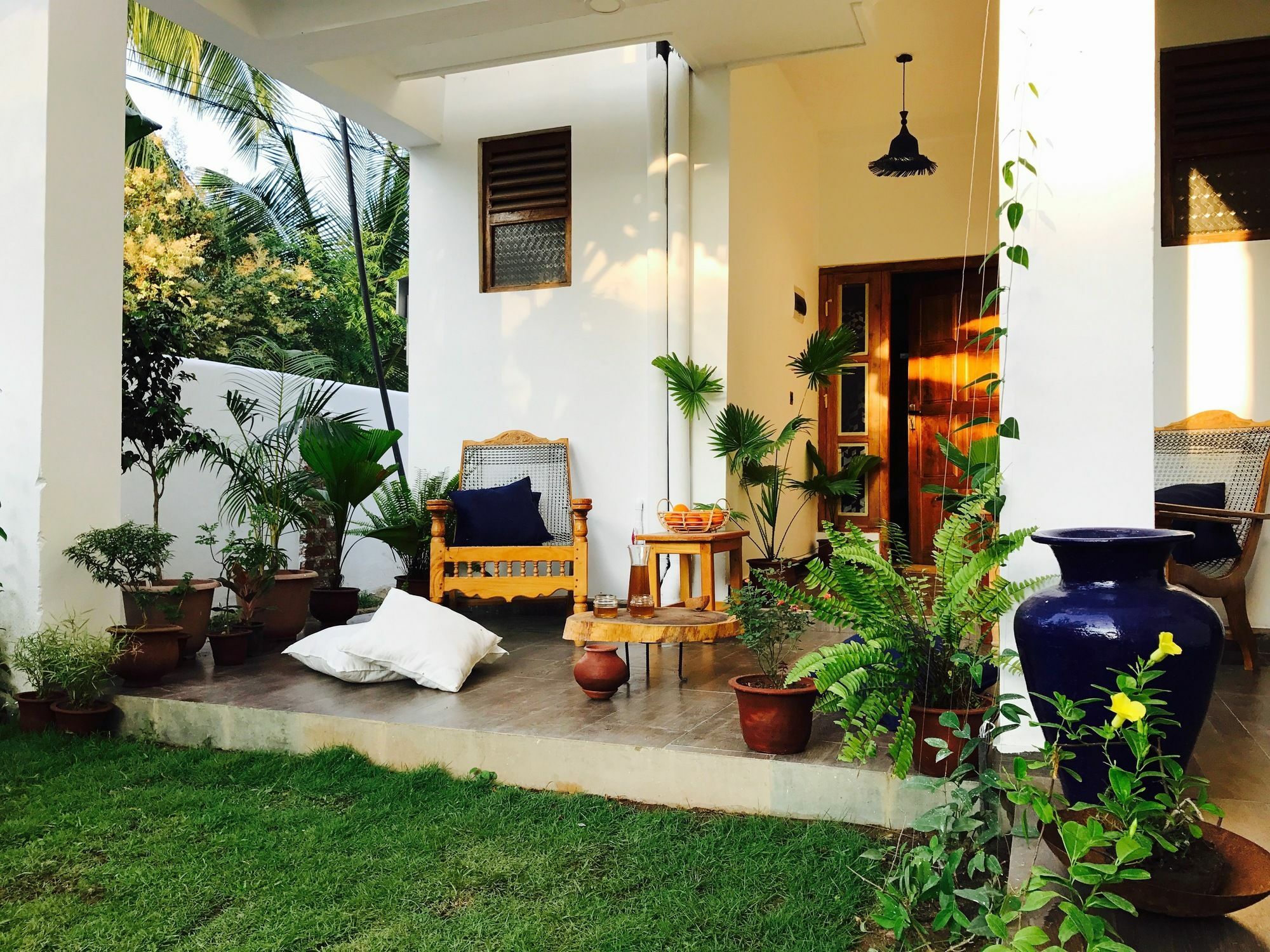 Hotel Moxy Bay Arugambay Arugam Bay Exterior foto